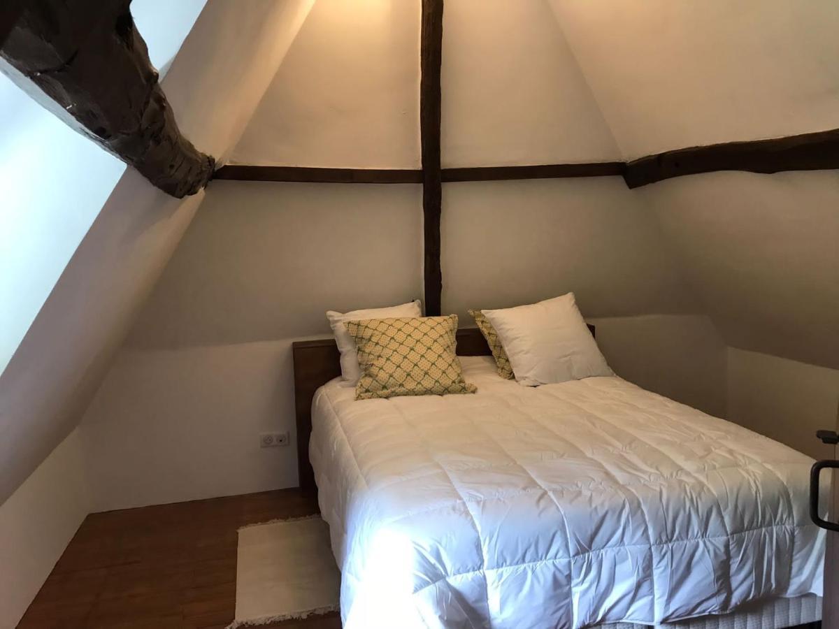 La Gloriette Gite Situe Dans La Propriete Dun Magnifique Manoir Vatteville 外观 照片