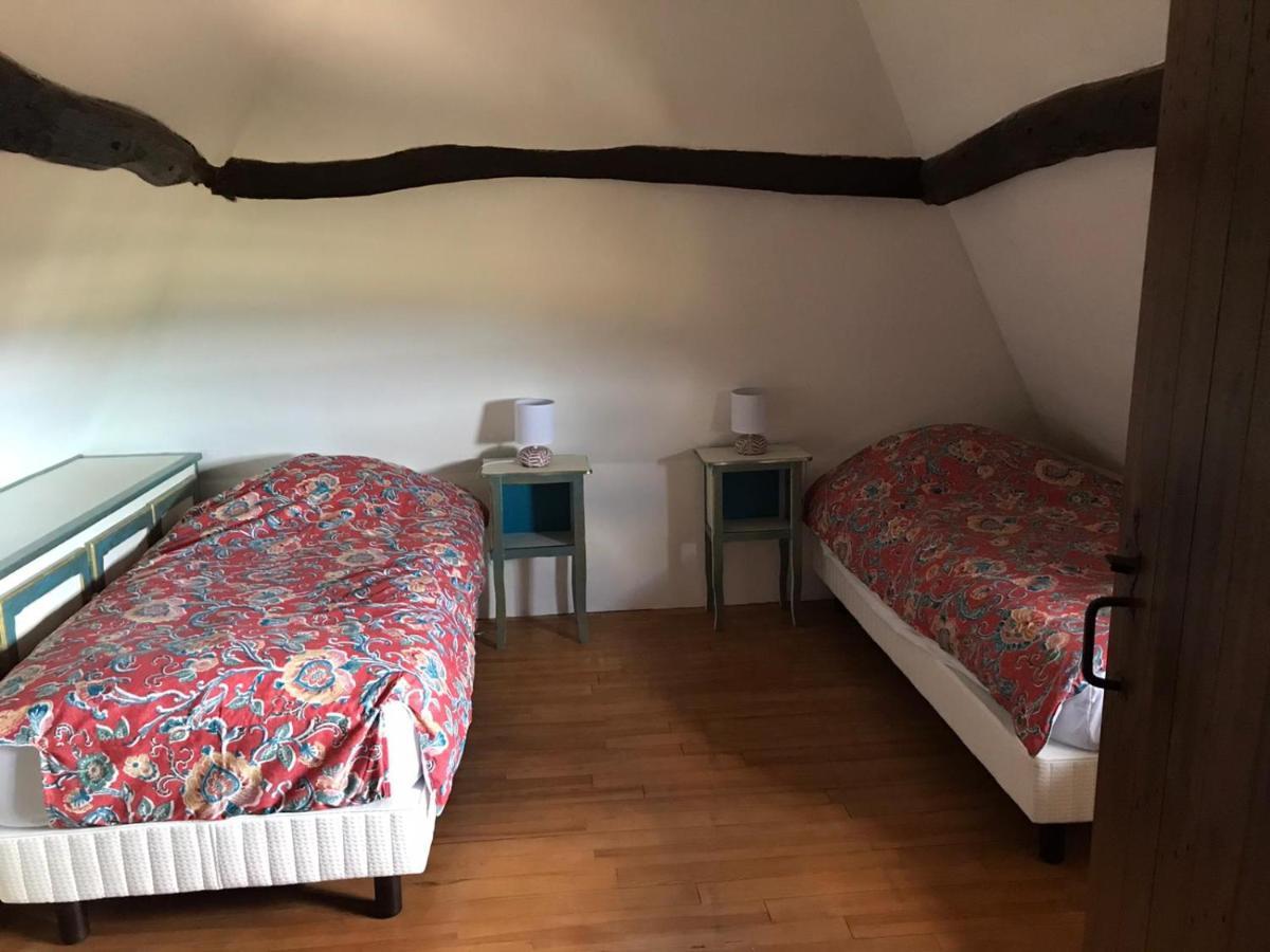 La Gloriette Gite Situe Dans La Propriete Dun Magnifique Manoir Vatteville 外观 照片