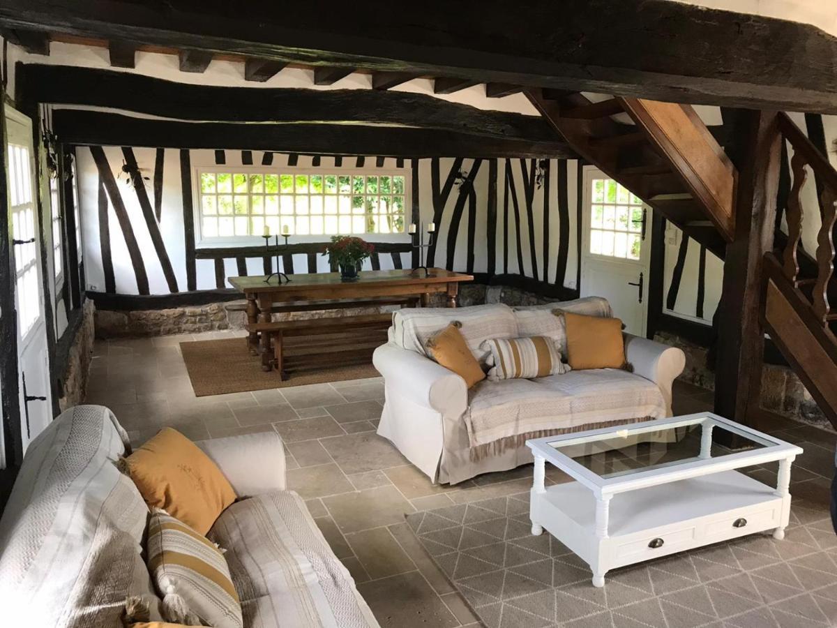 La Gloriette Gite Situe Dans La Propriete Dun Magnifique Manoir Vatteville 外观 照片